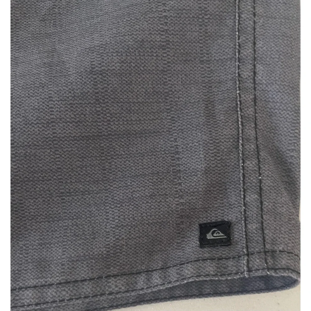 Quiksilver amphibian hybrid